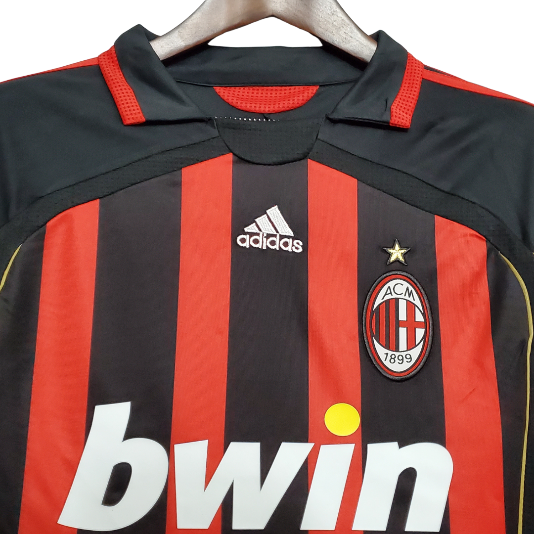 Camisa Retro AC Milan Manga Longa Home 06/07