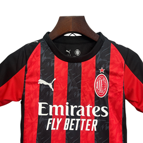 Conjunto Infantil AC Milan home 25/06