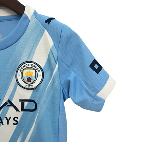 Conjunto Infantil Manchester City home 25/06