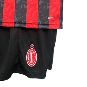 Conjunto Infantil AC Milan home 25/06