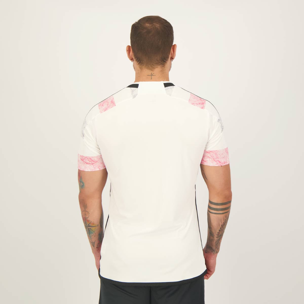 Camisa Juventus II 23/24 - Torcedor Adidas Masculina - Branca, Rosa e Cinza